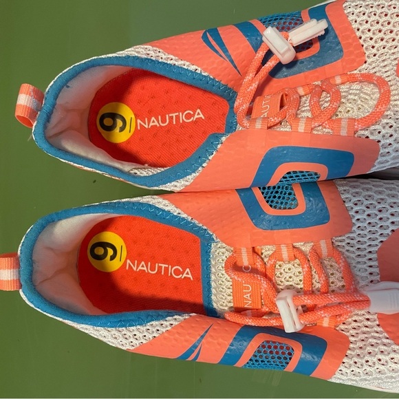 Nautica Water Shoes - Picture 3 of 6